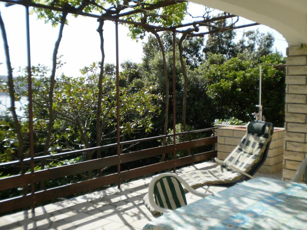 Apartments Pinezic Martinscica  Room photo